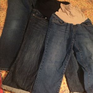 Maternity pants/Capris